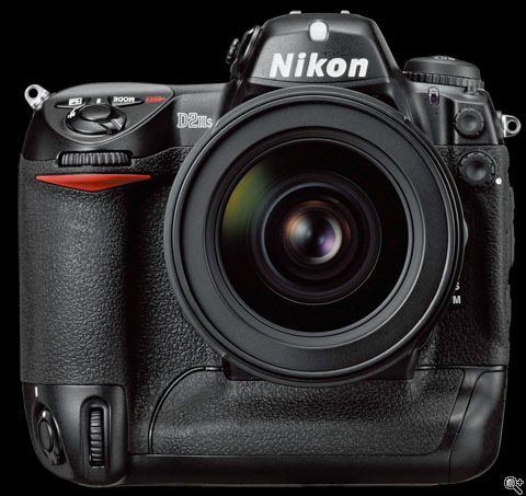 معرفی Nikon D۲Hs