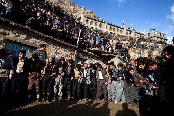 مراسم عروسی مقدس (پیر شالیار) – عکس ۷