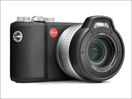 معرفی دوربین ضد آب کامپکتLeica X-U