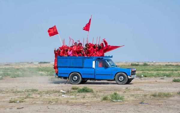 ساناز منعمی