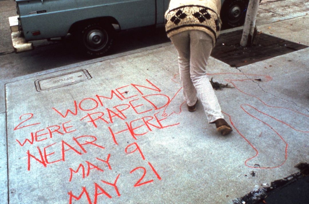 مصائب بدن: هنر هنرمندان فمینیست دهه ۱۹۷۰، راهی برای محکوم کردن خشونت جنسی