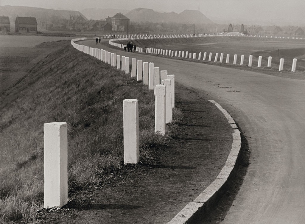 آلبرت رنگر پتچ. جاده نزدیک اسن، 1929