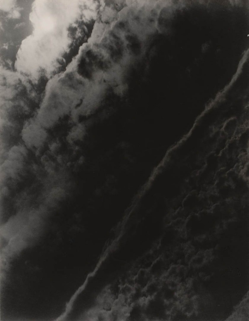آلفرد استیگلیتس. «هم‌ارز»، 1929