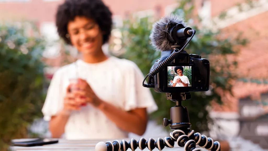 بهترین دوربین‌ها برای بلاگرها در سال ۲۰۲۲