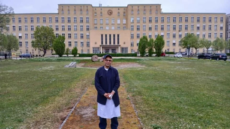 محسن راستانی عکاس سرشناس ایرانی در بستر بیماری